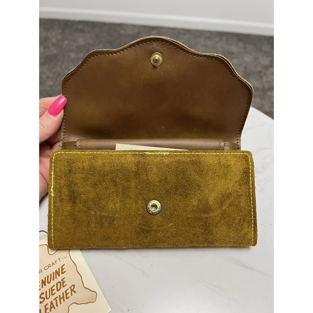 Vintage 1970s Suede Leather Wallet Clutch Made in Hong Kong NOS - Picture 3 of 15